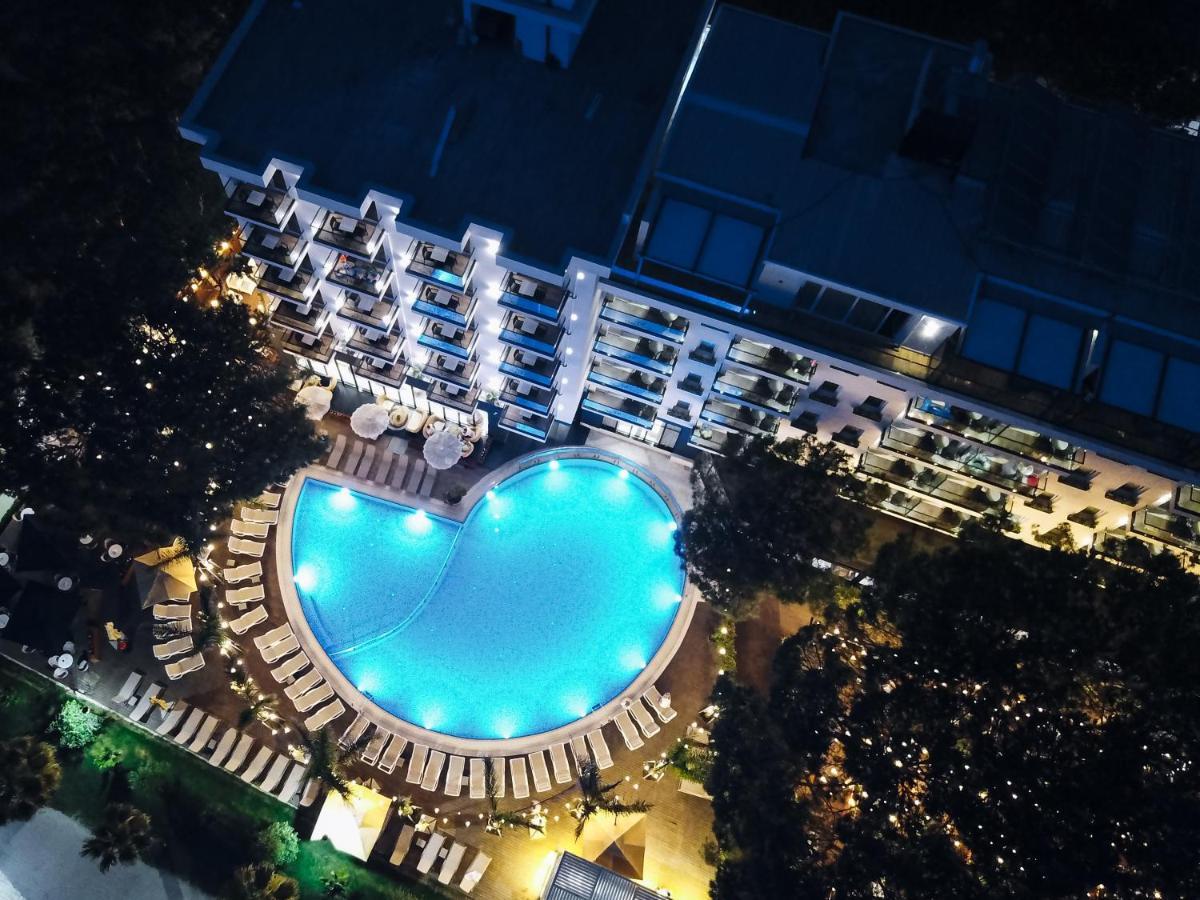 Vm Resort & Spa Golem  Exterior foto
